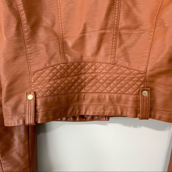 Express Jacket - Picture 8 of 15